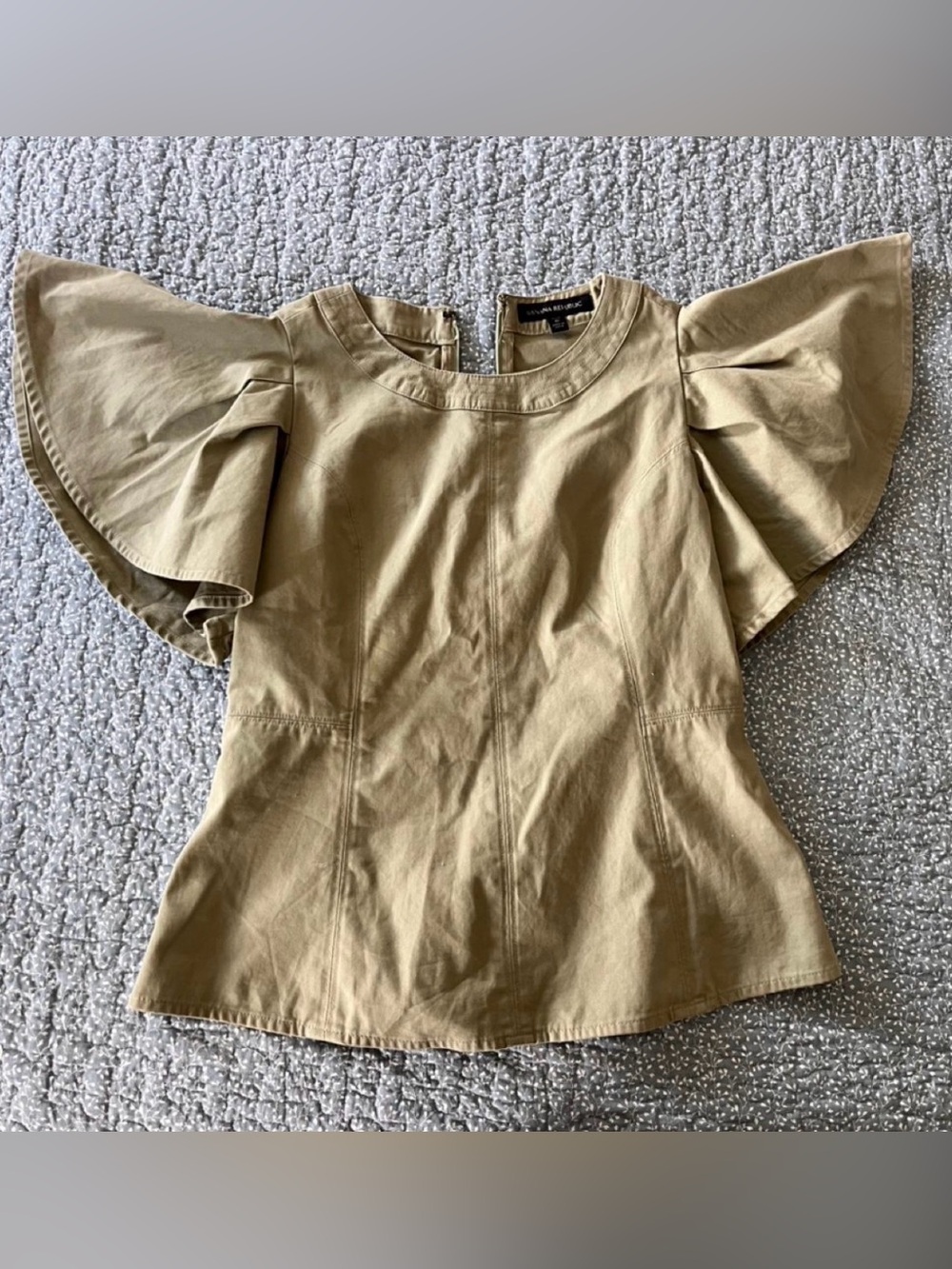 Banana Republic Khaki/Green Flutter-Sleeve Cotton Top